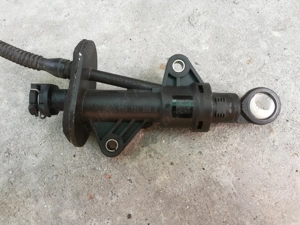 cilindru receptor ambreiaj volkswagen up - imagine 8