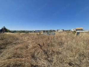 Izvorani - teren cu deschidere la lac - imagine 3