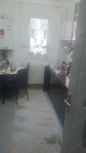 Apartament 3 camere.mobilat de vanzare