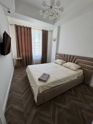 Apartament cu 3 camere de inchiriat in zona Garii