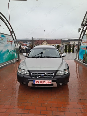 Volvo XC70 AWD 4x4   185 CP, 2.4 Diesel, Automat   2004   Interior piele, dotări complete S+ 