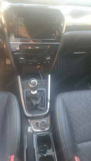 Suzuki Vitara 2019 1.4 Benzina - imagine 6