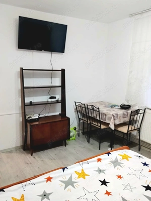 Închiriez gasonieră