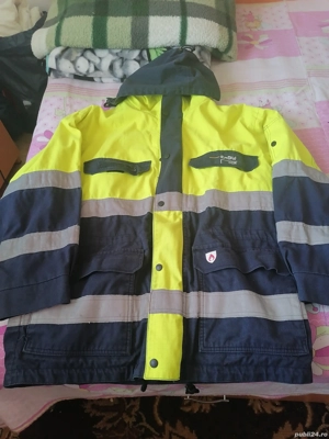 Haine de lucru (2 bucăți) - (mărimea 50) - 120 lei 