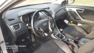 Hyundai Elantra 1.6 MPi Highway Heat+ - imagine 9
