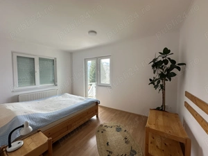 Agentia imobiliara VIGAFON vinde pensiune-casa de vacanta Predeal - imagine 9