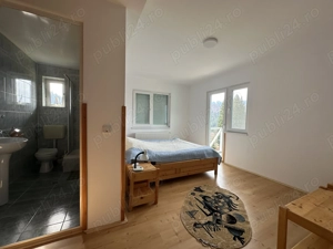 Agentia imobiliara VIGAFON vinde pensiune-casa de vacanta Predeal - imagine 12