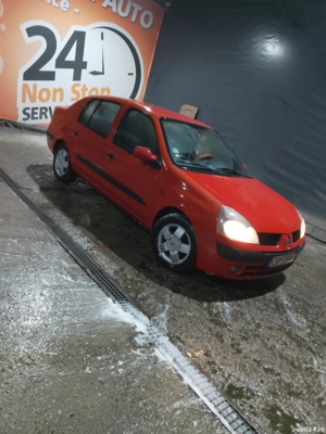 vând Renault Clio 14 benzina acte valabile proprietar an 2003