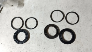  Piese  Dacia 1300 1310   noi si folosite - imagine 10