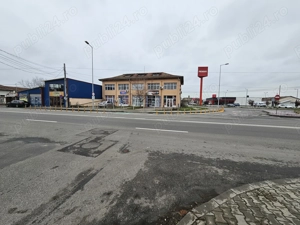  Spațiu de închiriat - ideal birouri - fast-food - activități comerciale - imagine 5