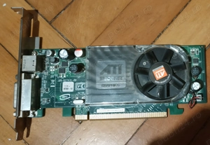 Placa video ATI Radeon HD 2400 XT 256 MB DDR2