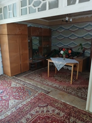 Vând casă in Ciclova-Română,județul Caraș-Severin. - imagine 7