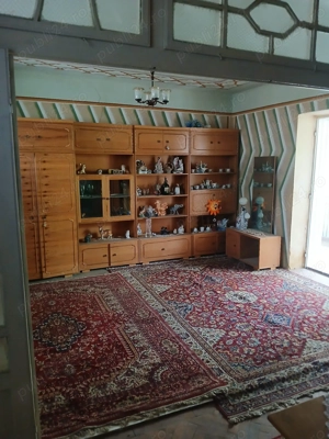 Vând casă in Ciclova-Română,județul Caraș-Severin. - imagine 8