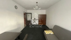 Apartament cu 2 camere, centrala proprie, zona Girocului