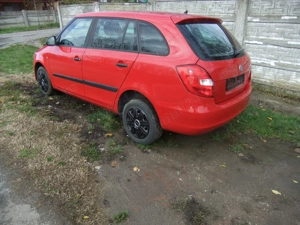 Skoda Fabia 2010, 1.2HTP 1.2V - imagine 4