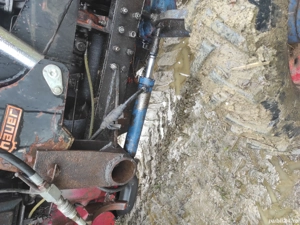 Tractor UTB 651 - imagine 5