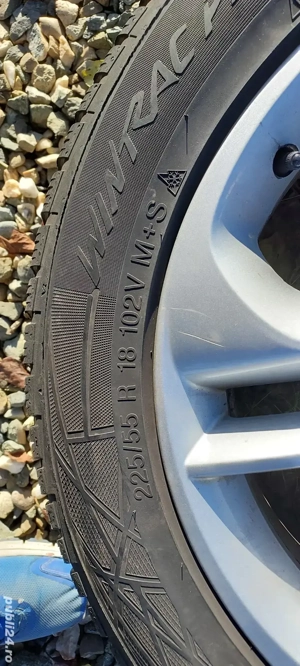 Anvelope de iarna 225 55 18 marca Vredestein  - imagine 4