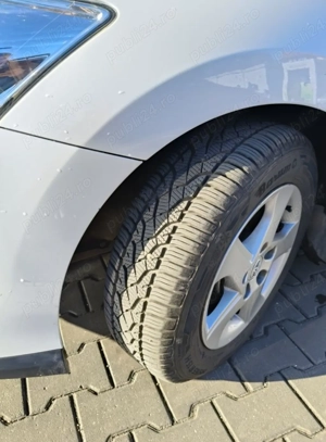 Toyota auris hibrid 2012 - imagine 5