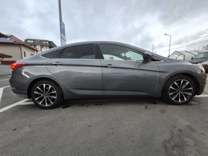 Hyundai i40 2018 1.7 Diesel Automata - imagine 9