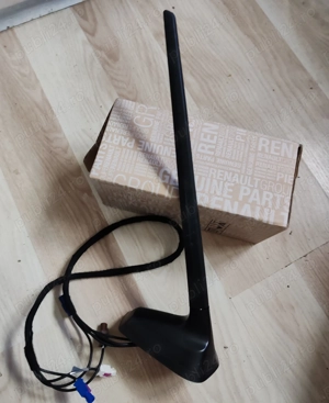 Antena radio GPS 26R-04 13517 ,originala,Renault Clio 5 , an 2025 - imagine 2