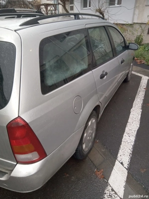 Ford Focus  - imagine 10