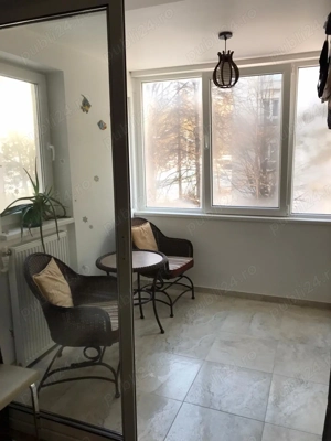 Apartament de închiriat, 3 cam. cu boxă, Nordic - 400  