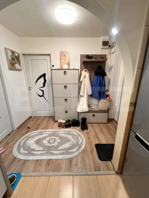 apartament 4 camere mobilat si utilat-zona buna - imagine 2