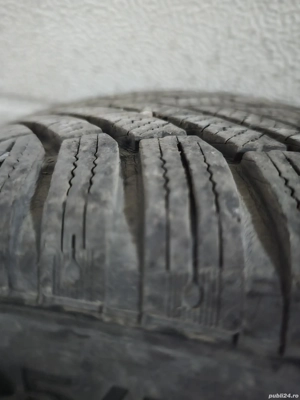 Vand set jante originale Ford 16 cu cauciucuri iarna Continental - imagine 5