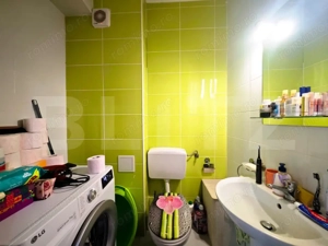 Nufărul-Apartament 72 mp, modern 3 camere, 2 băi, balcon cu panoramă - imagine 6