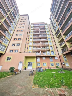 Nufărul-Apartament 72 mp, modern 3 camere, 2 băi, balcon cu panoramă - imagine 10