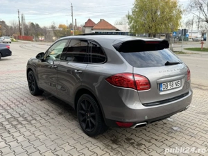 Vând Porsche Cayenne 3.0d 300hp