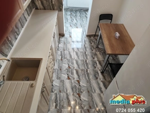 Apartament renovat, 2 camere   Prima închiriere - imagine 3