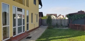 Casa Stupini complet mobilata, curte proprie cu foisor - imagine 2