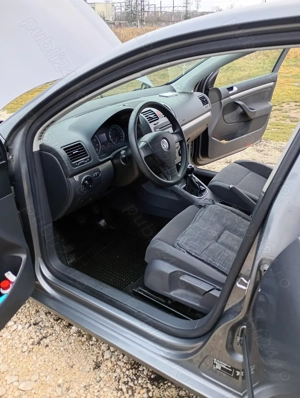 VW Golf  67.000 km - imagine 6