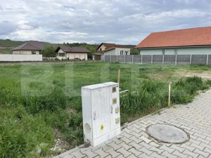  Teren intravilan de 650 mp, situat în comuna Ciugud