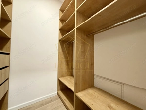 Duplex despartit prin garaj cu 5 camere  |  Dumbravita - imagine 15