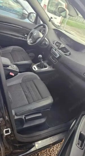 Vand Renault Grand Scenic 3 2014 Bose Euro 5 Facelift 7 locuri - imagine 5