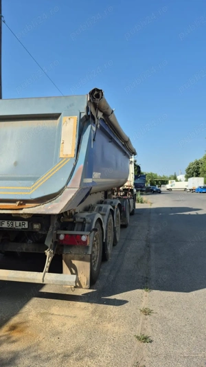  De vânzare semiremorcă basculabilă SCHMITZ CARGOBULL GOTHA SGF*S3   An 2015   15.000  