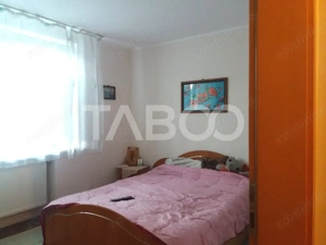 Apartament 2 camere decomandate 57 mp balcon bloc cu acoperis Cisnadie - imagine 6