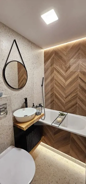 Garsonieră modernă și luminoasă, aproape de Centru - Sf.Gheorghe - imagine 6