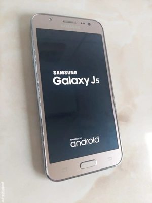 Vând Samsung Galaxy J5 Gold DUOS fără probleme și NEcodat [poze reale]