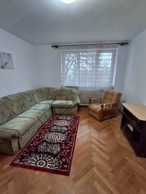 Inchiriez 3 camere Sd zona centrala - imagine 2