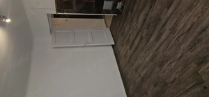 Vand apartament decomandat