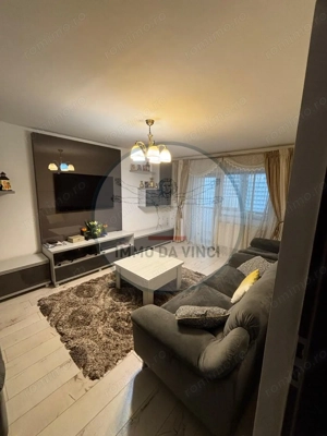 Vând apartament 3 camere Între Lacuri