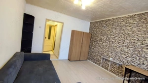 Garsoniera mobilata, langa autogara