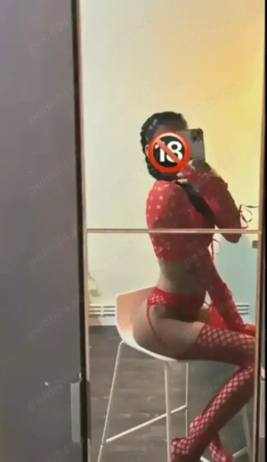 Sexy  prima data in oras doar pana maine     - imagine 2