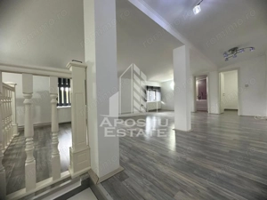 Casa individuala cu 4 camere,2 bai,mobilata,Calea Lipovei - imagine 20