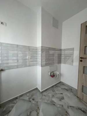 Garsoniera de vanzare, 25 mp, renovata, zona - Sebastian - imagine 4