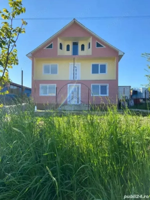 Casă de vânzare în zona Subcetate 1500 mp teren