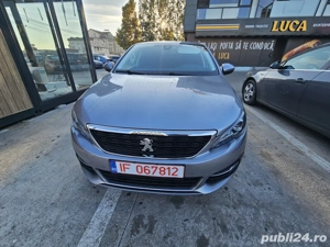Peugeot 308 - imagine 2